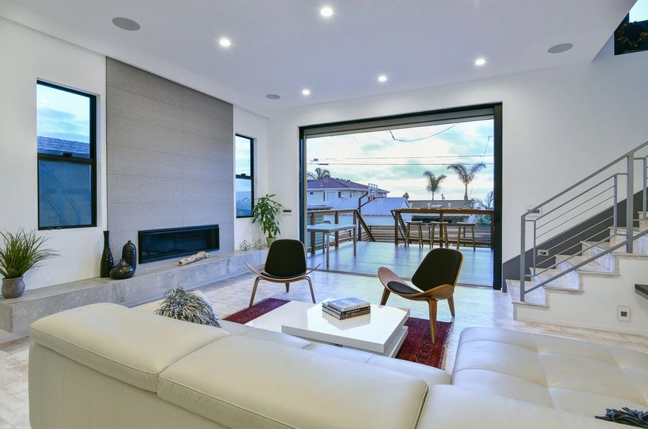 Modern coastal living room